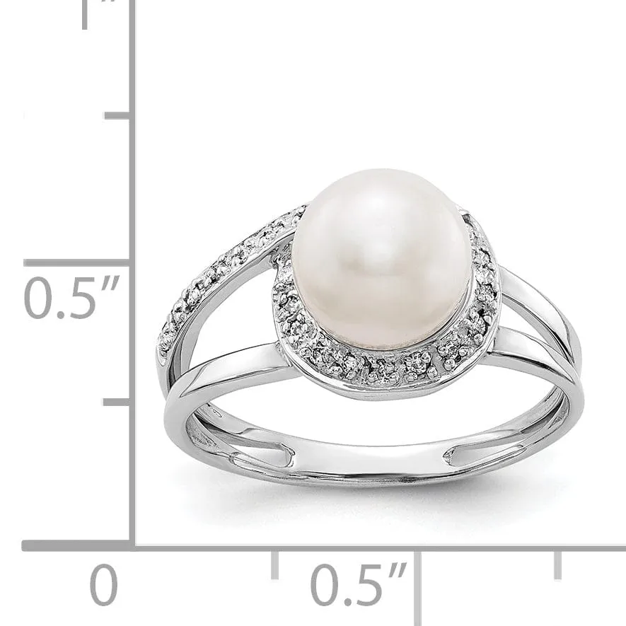 14k White Gold Pearl Diamond Ring
