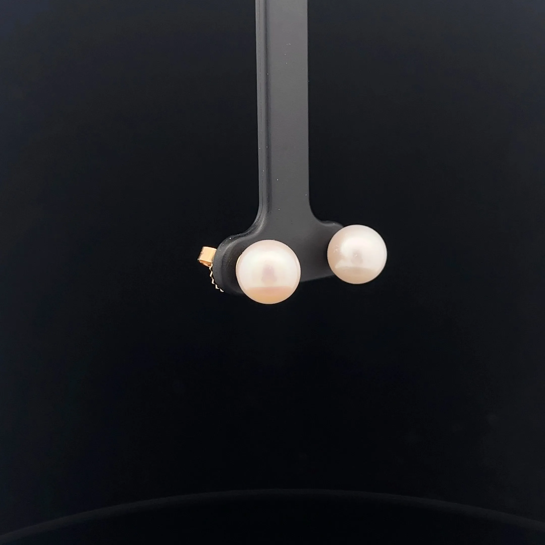 14k Yellow Gold Pearl 8mm Fresh Water Pink or White  Stud Earrings