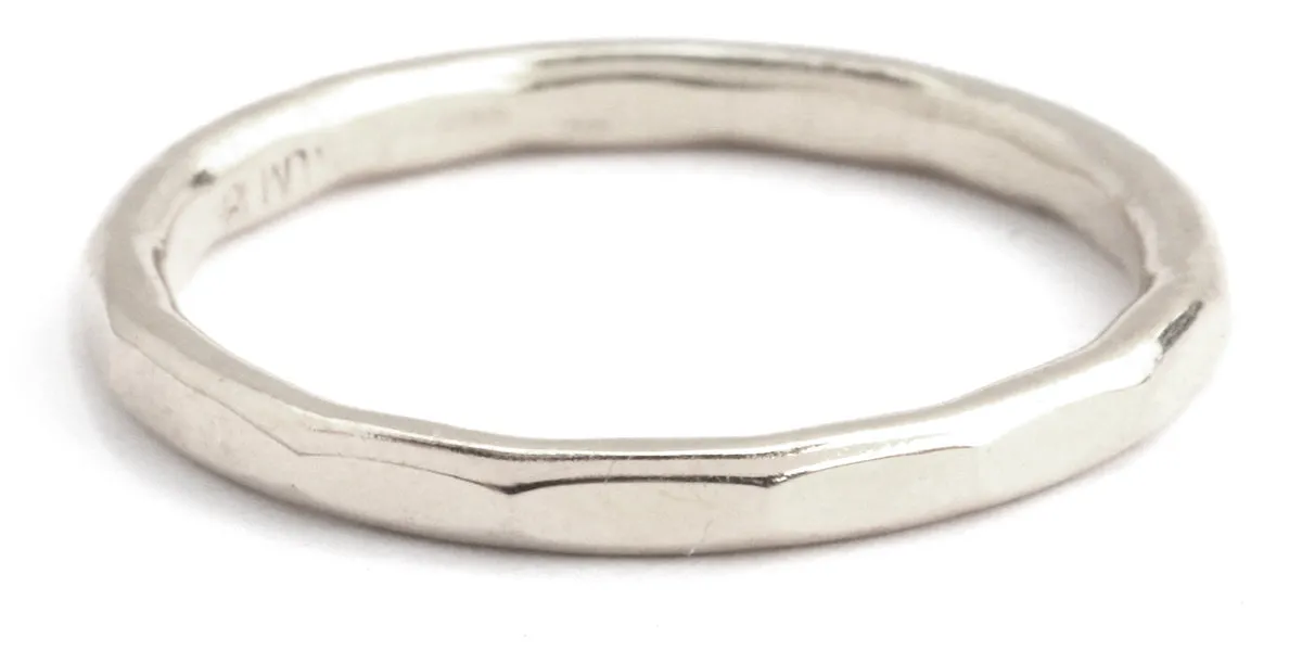 1.5mm Solid Hammered Band - White Gold