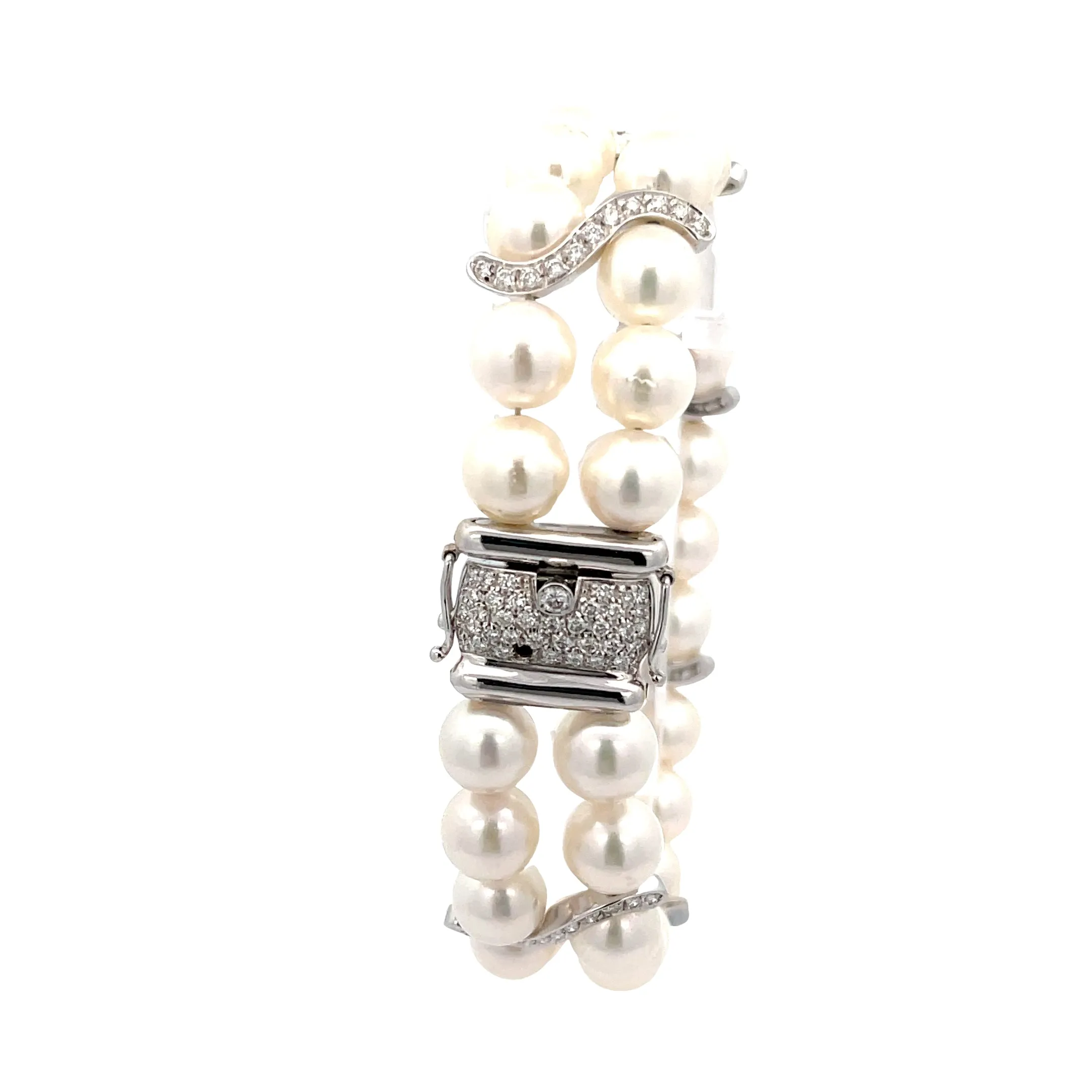 18k White Gold 1.69ct F VS2 Round Diamond and Double Strand 9mm Fresh Water White Pearl bracelet