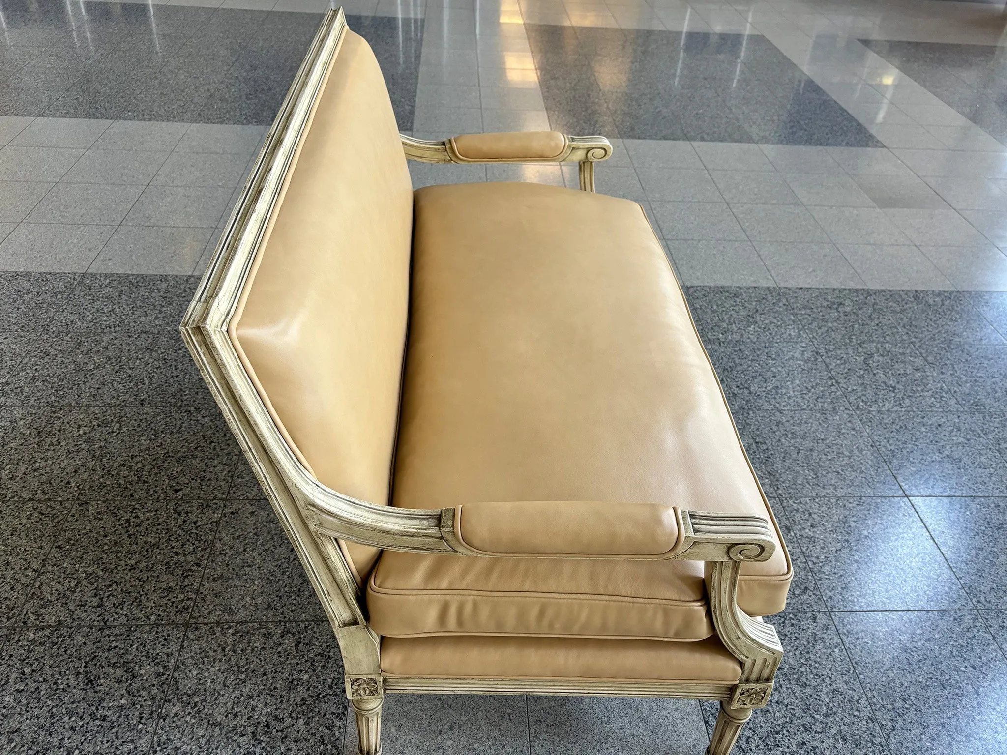 1920s Louis XVI Style Settee in Ecru Leather