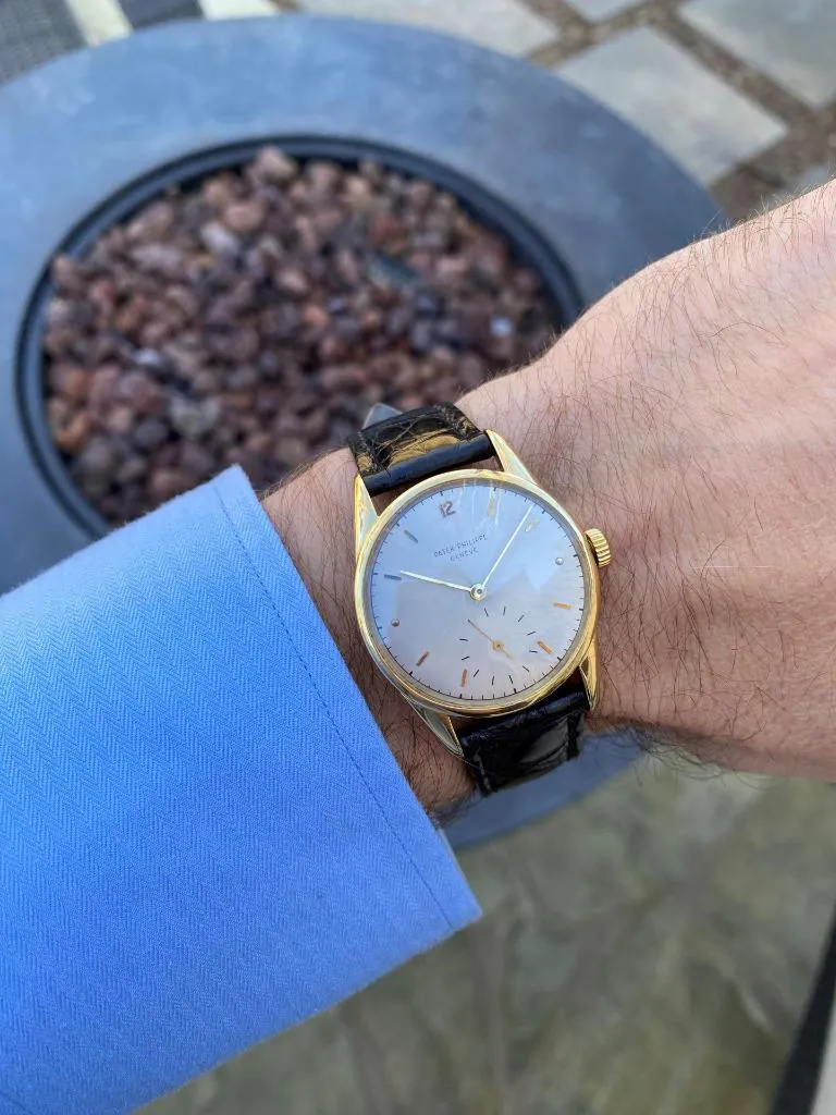 1950 Patek Philippe Vintage Mens Handwound Watch, Ref. 1517 - 18K Gold
