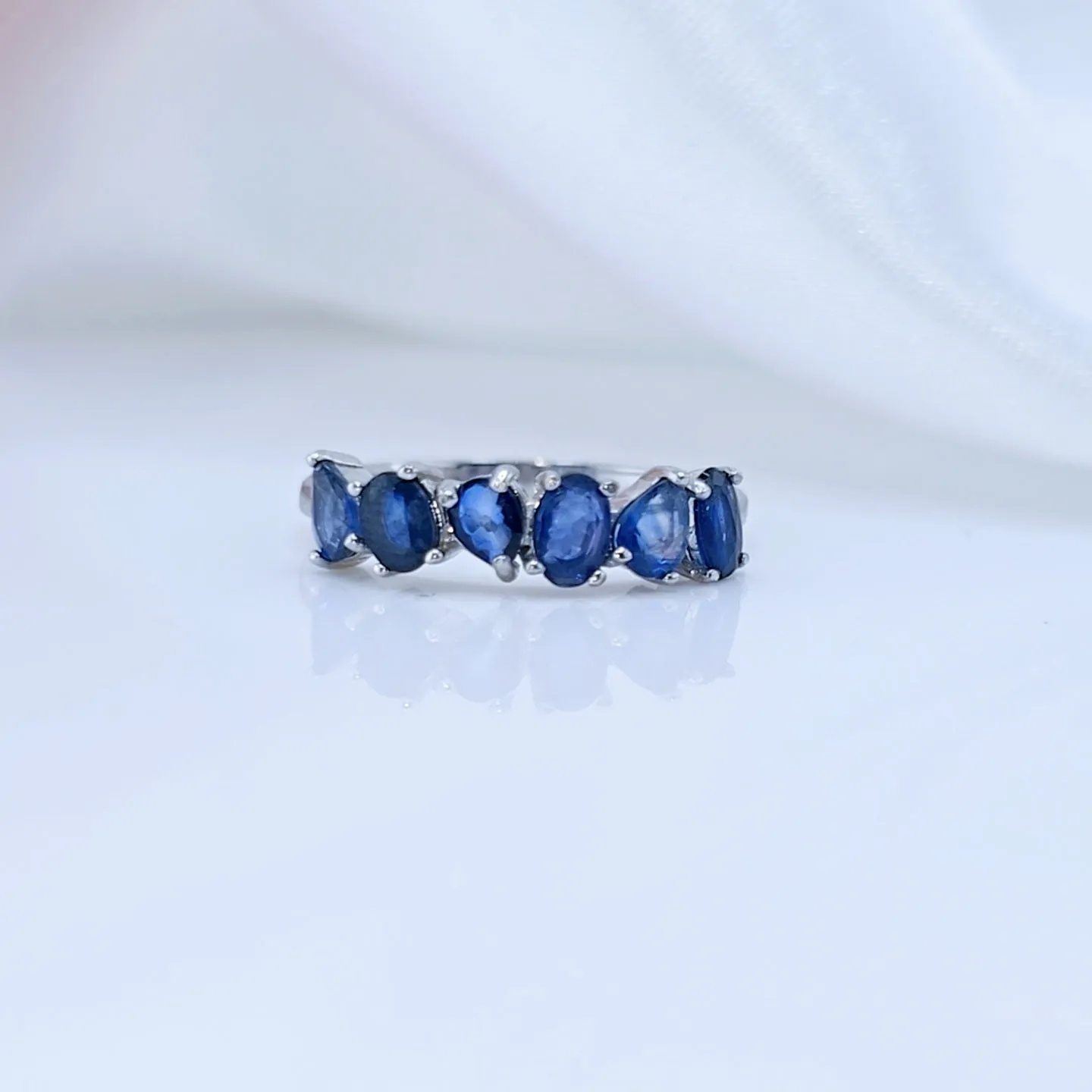 3*4mm Blue Sapphire Wedding Band