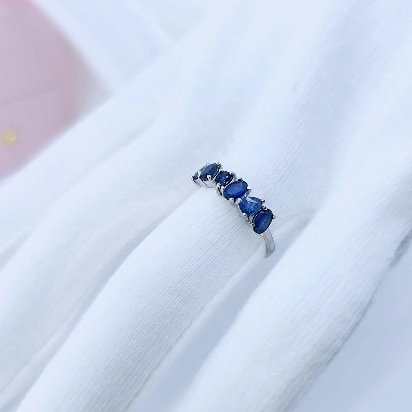 3*4mm Blue Sapphire Wedding Band