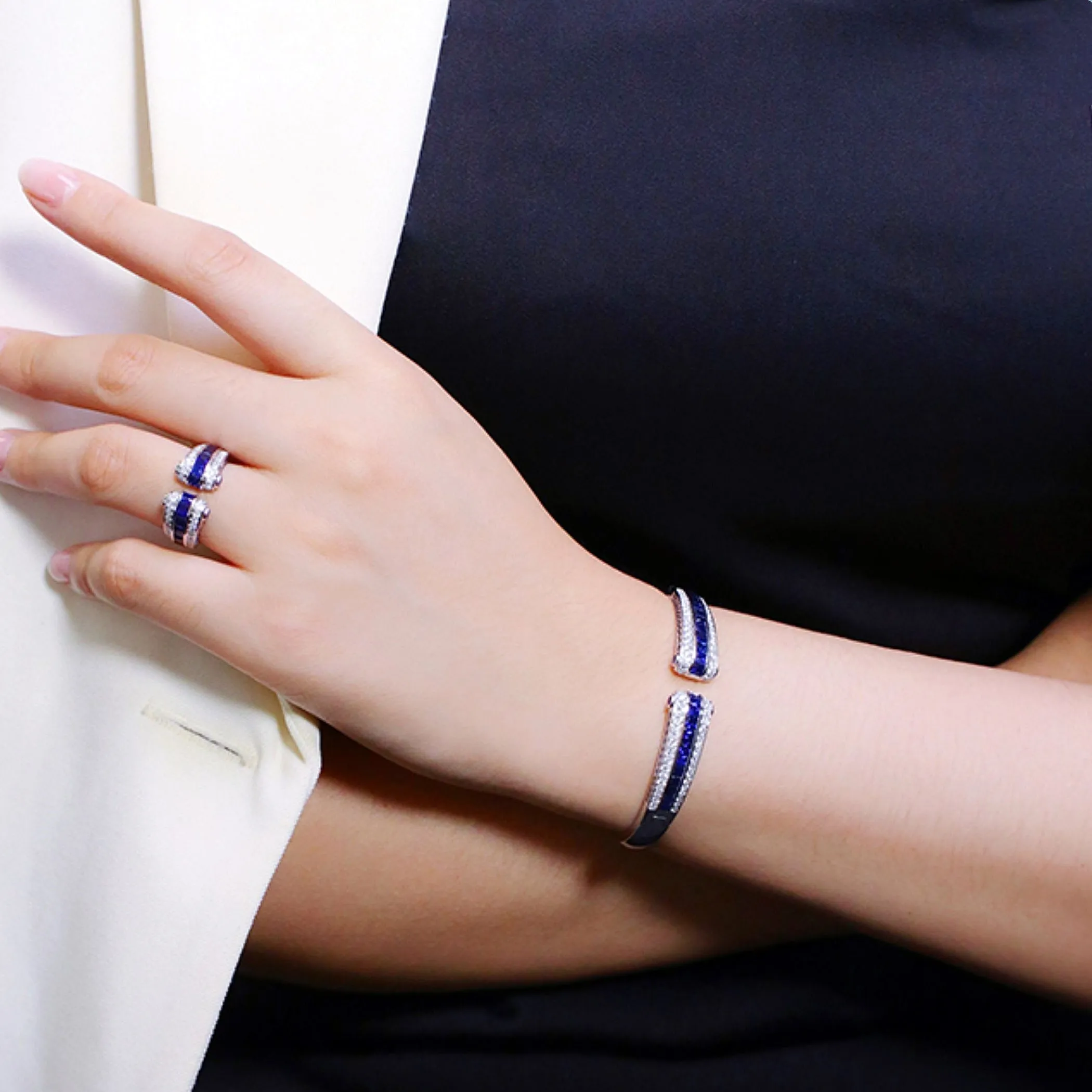 5CTW Diamond and Sapphire Ionic Bangle Bracelet