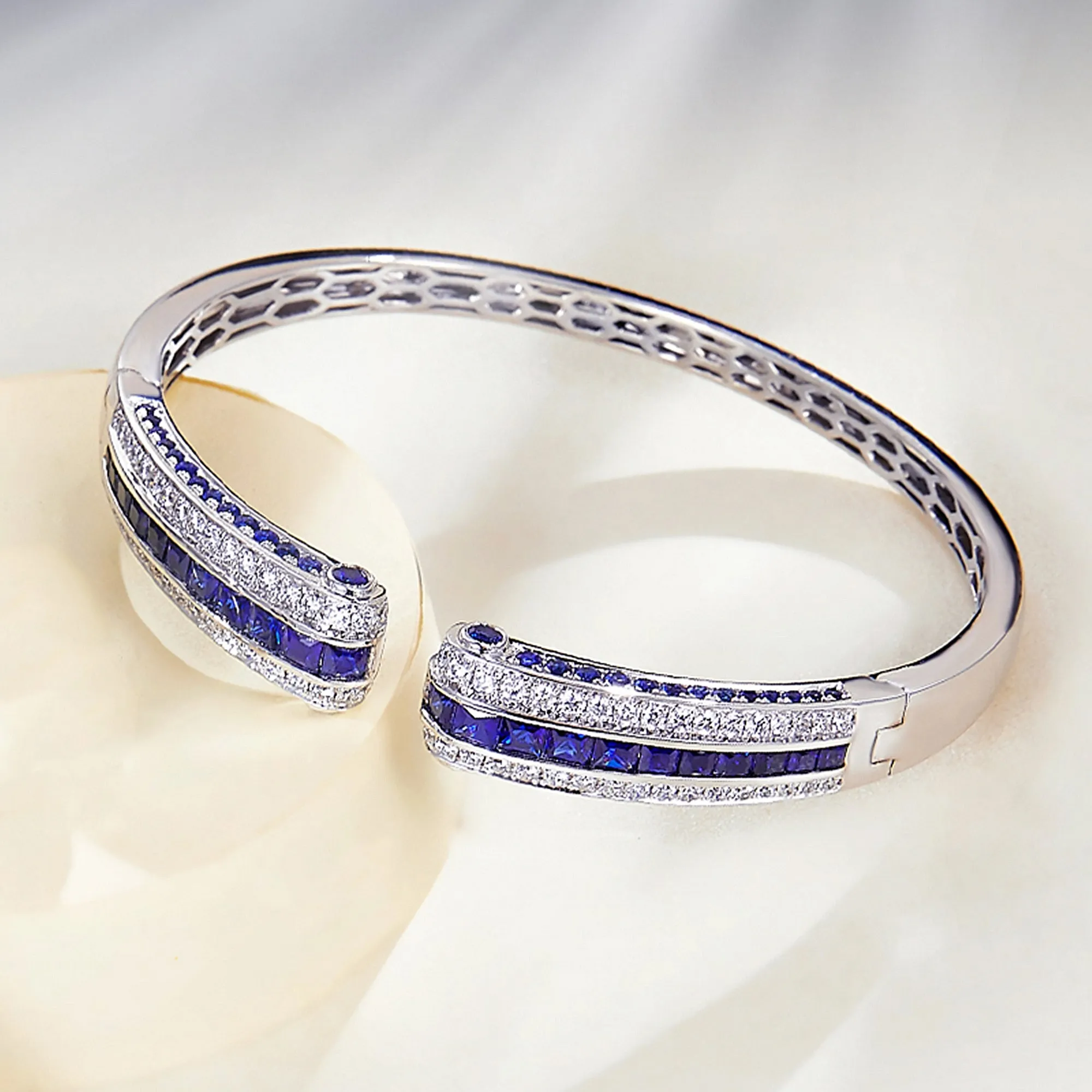 5CTW Diamond and Sapphire Ionic Bangle Bracelet