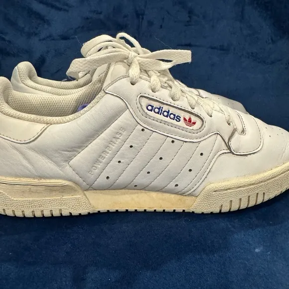 Adidas Powerphase “Cloud White” Unisex Sneaker. Retro leather. Size 8 Men’s