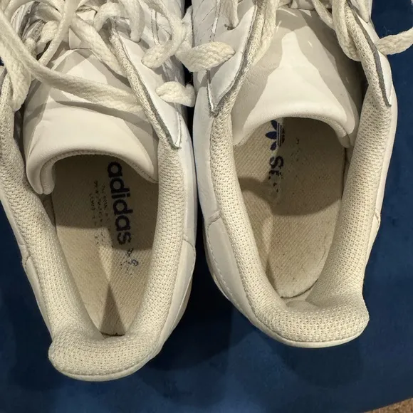 Adidas Powerphase “Cloud White” Unisex Sneaker. Retro leather. Size 8 Men’s