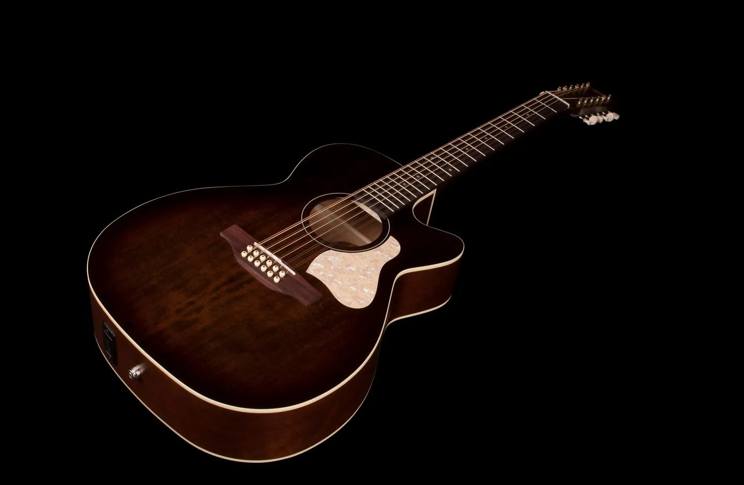 Art & Lutherie 042487 / 051724 Legacy 12 String Cutaway Acoustic Electric Bourbon Burst CW QIT Made In Canada