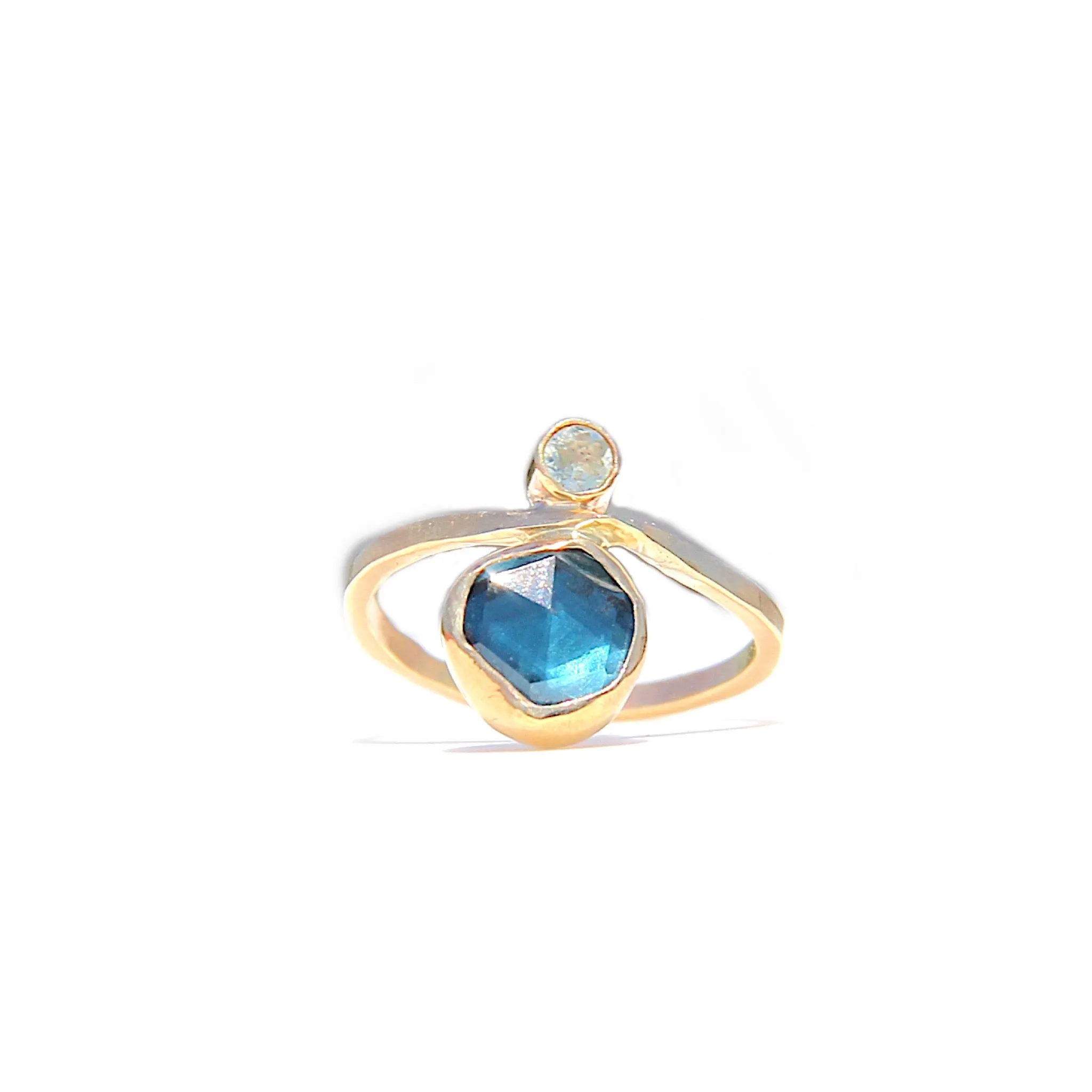 Blue Tourmaline   Light Blue Sapphire