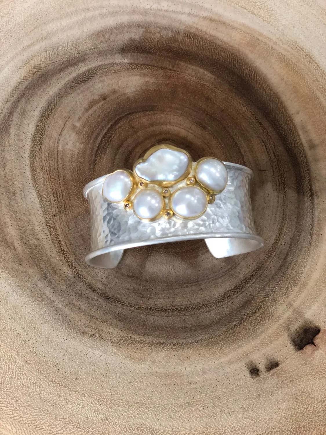 Cognac Diamonds & Pearl KRISTEN MATTE SILVER CUFF