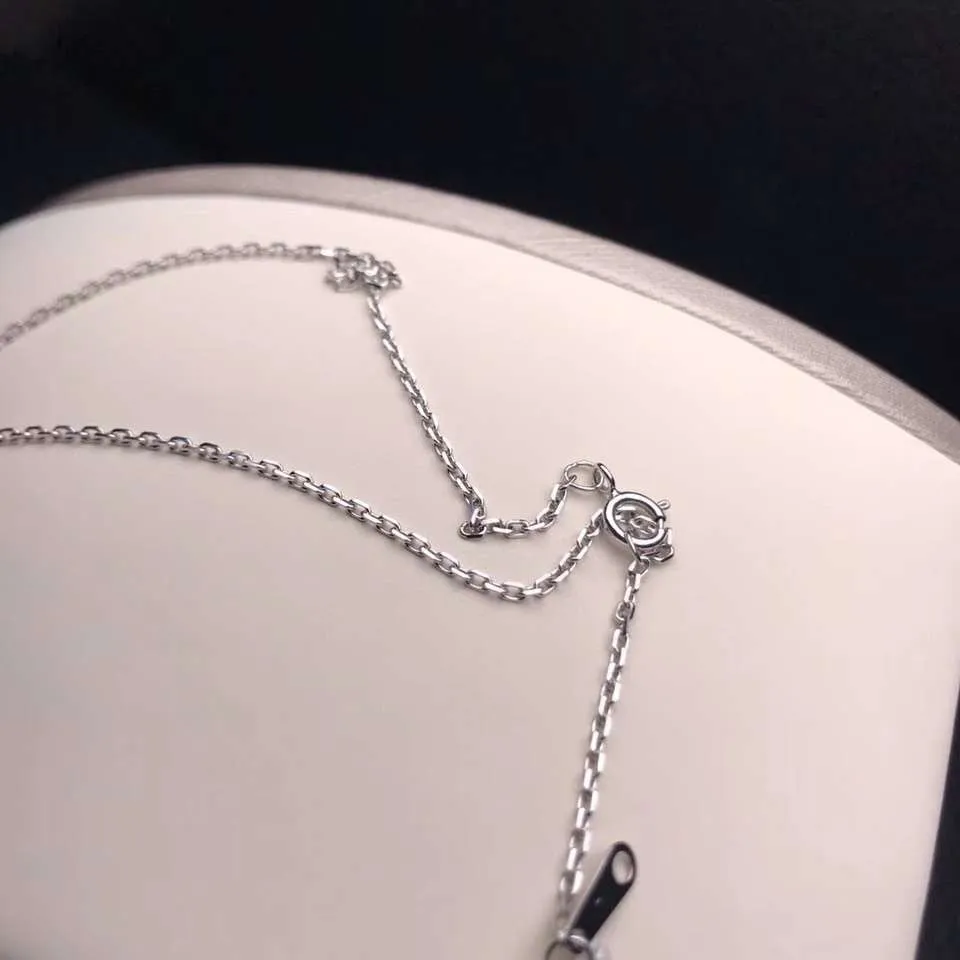 Crescent Moon 3.0-8.0 mm Japanese White Akoya Pearl Pendant in Gold with Diamond