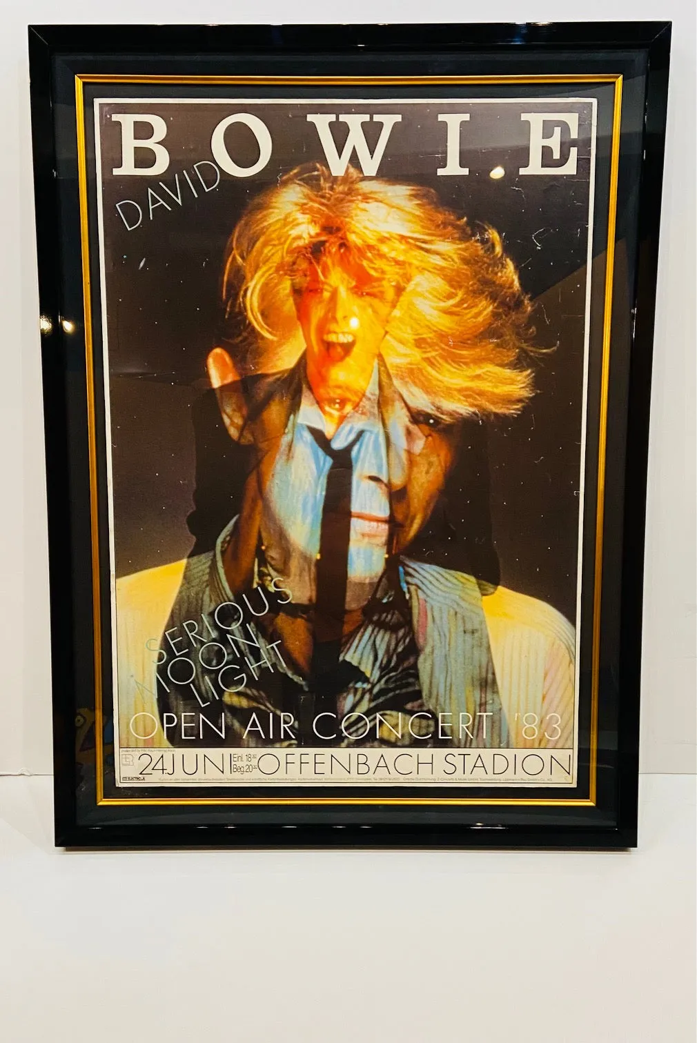 DAVID BOWIE SERIOUS MOONLIGHT TOUR CONCERT POSTER (1983)