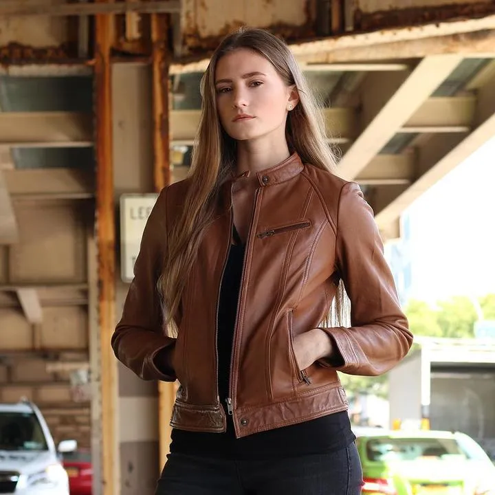 FAVORITE - WOMEN'S LEATHER JACKET