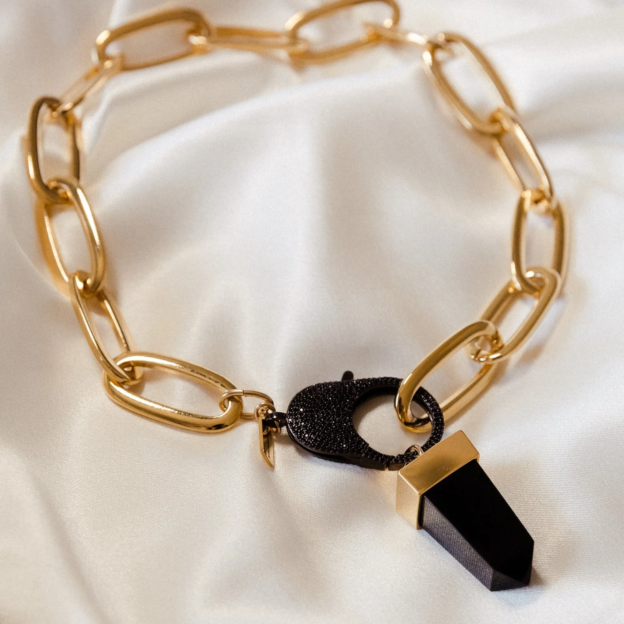 Flex Choker with Onyx Pendant