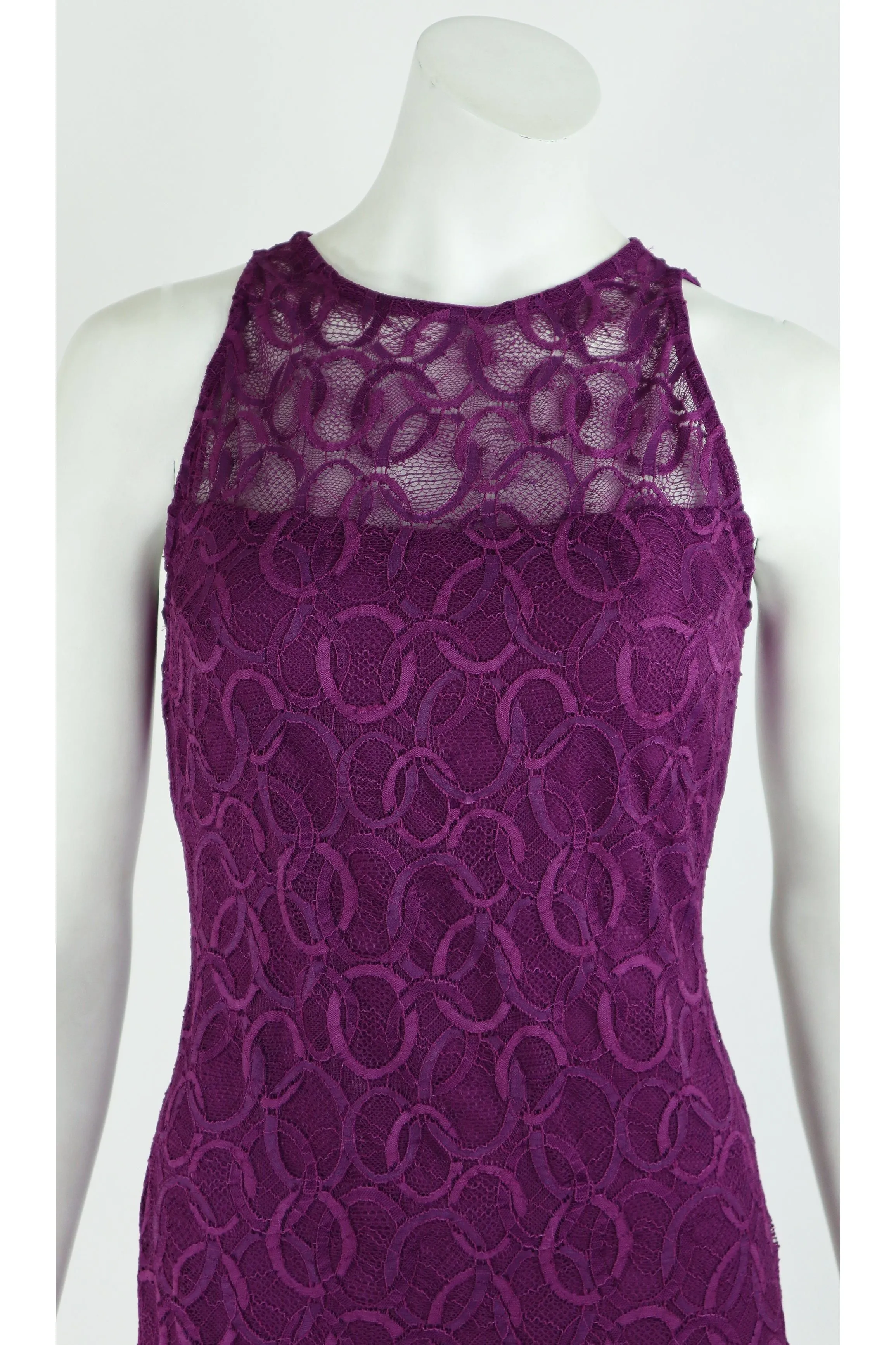 GOLDIE Fitted Lace Dress Magenta