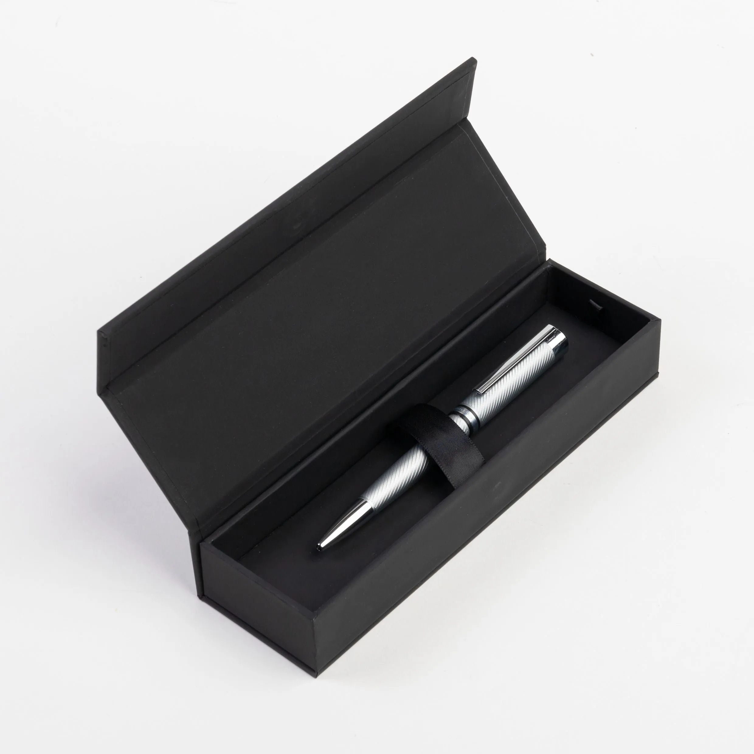 HUGO BOSS HSY2654B-Ballpoint pen Filament Chrome