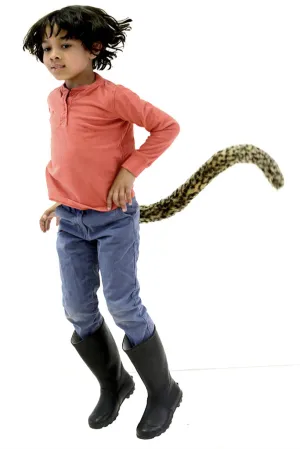 Leaping Leopard
