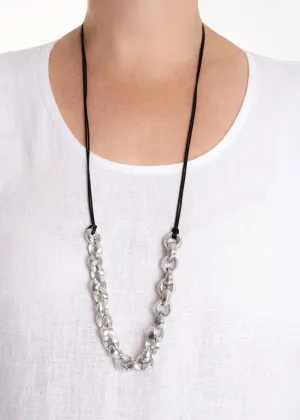 Louis Necklace