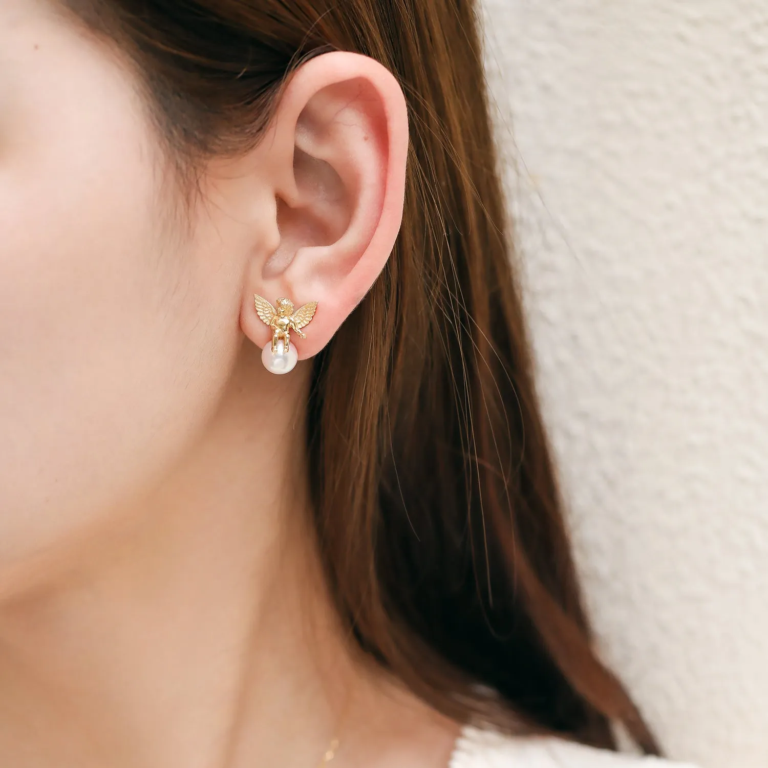 Lovely Angle Cherub Pearl Stud Earrings