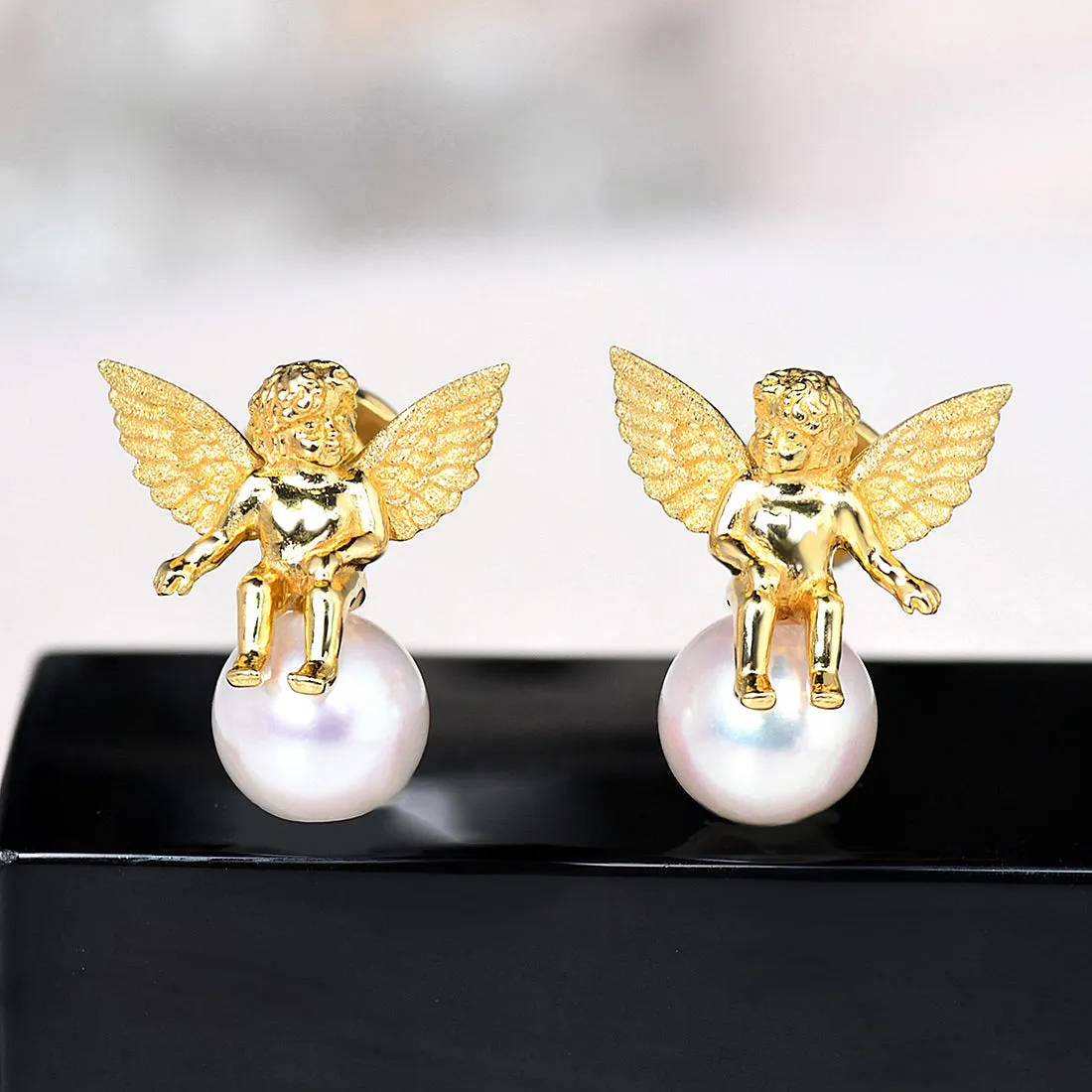Lovely Angle Cherub Pearl Stud Earrings