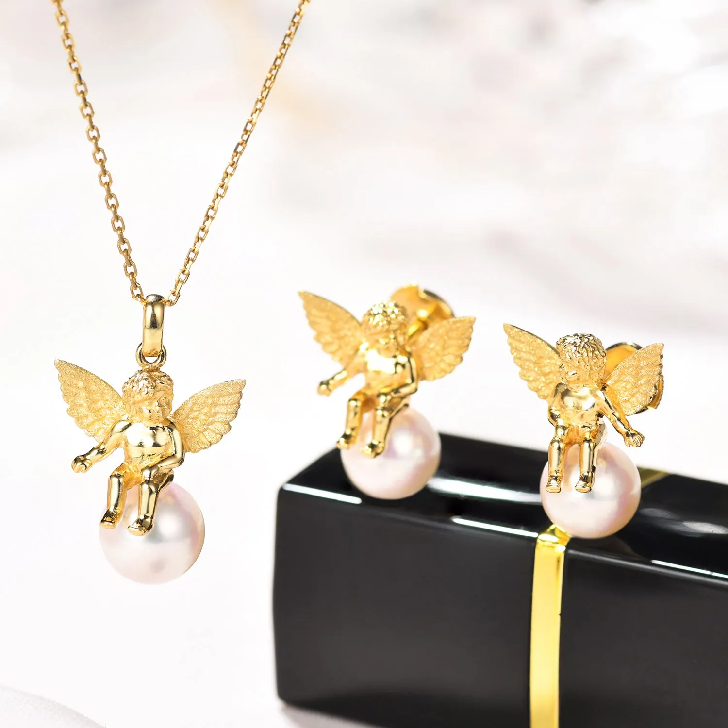 Lovely Angle Cherub Pearl Stud Earrings