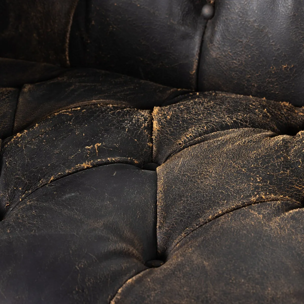 Maxx Leather Sofa 95", Destroyed Black