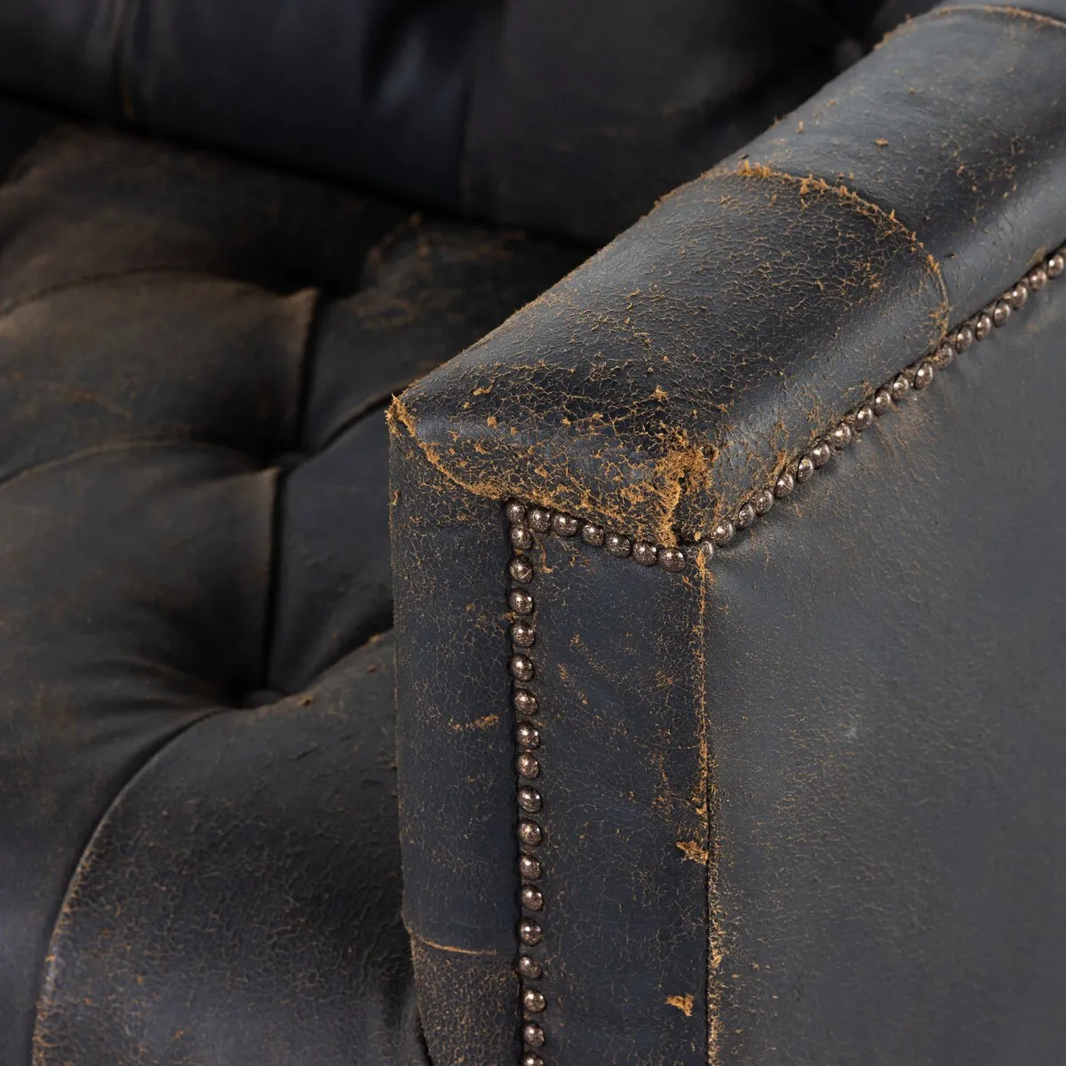 Maxx Leather Sofa 95", Destroyed Black