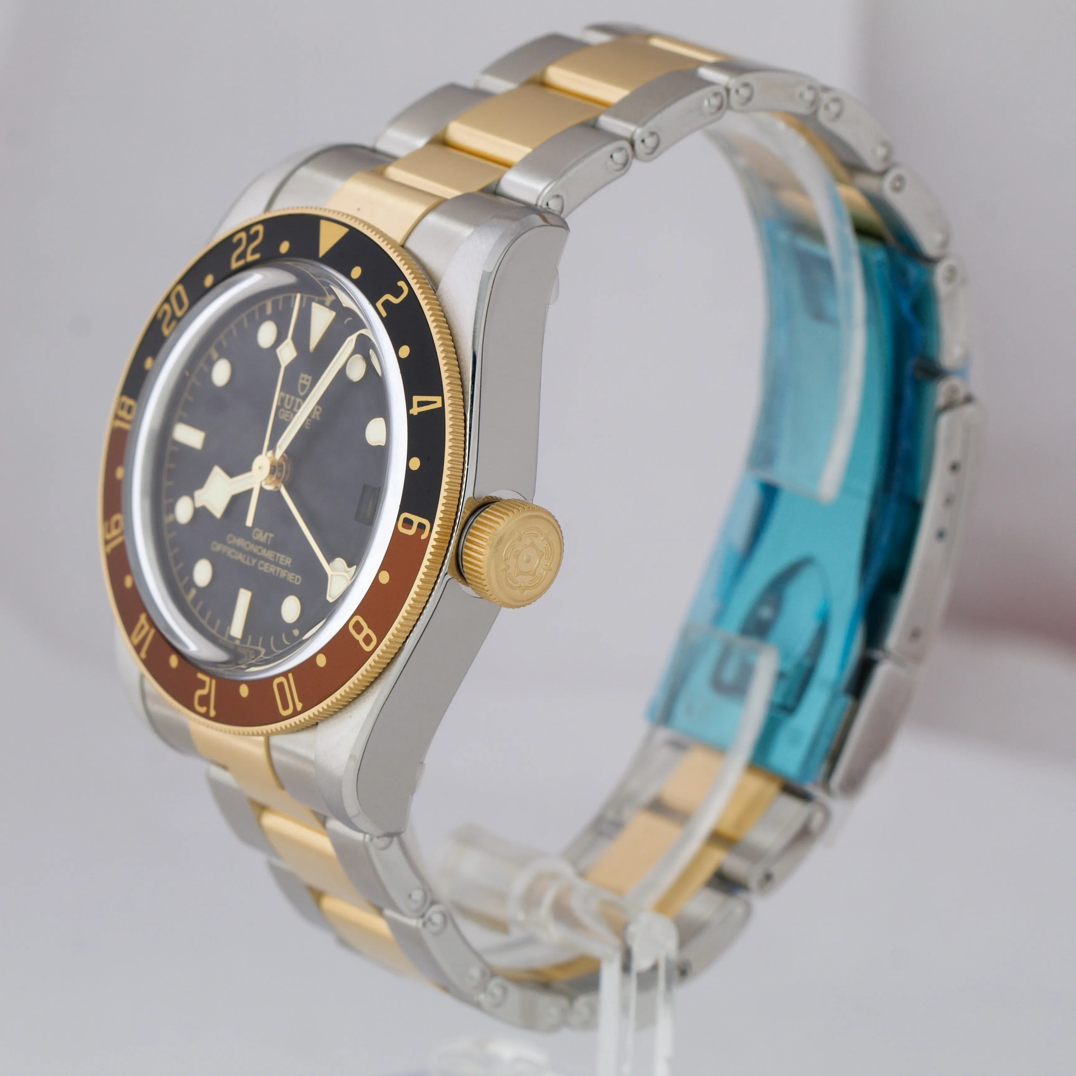 NEW SEALED APRIL 2022 Tudor Black Bay GMT S&G Root Beer Yellow Gold 41mm 79833 N