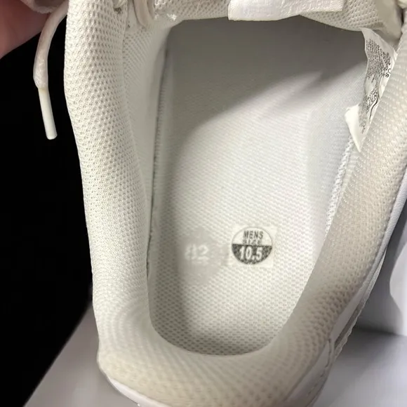 🌻Nike White Leather  Air Force 1 '07  Men's Size 10.5 | $115 Retail