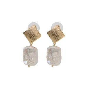 Pearl & Gold Cleopatra Earrings
