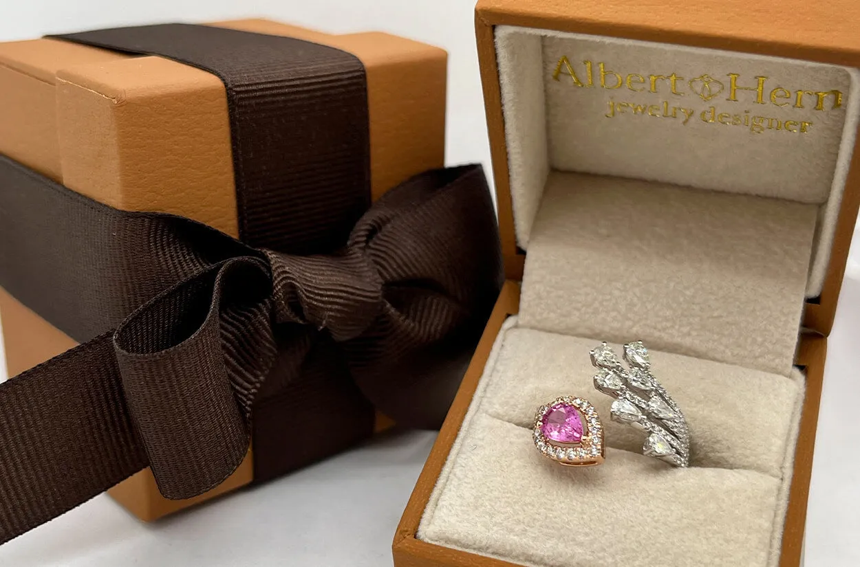 Ring 18kt Gold Open Pear Sapphire & Diamonds