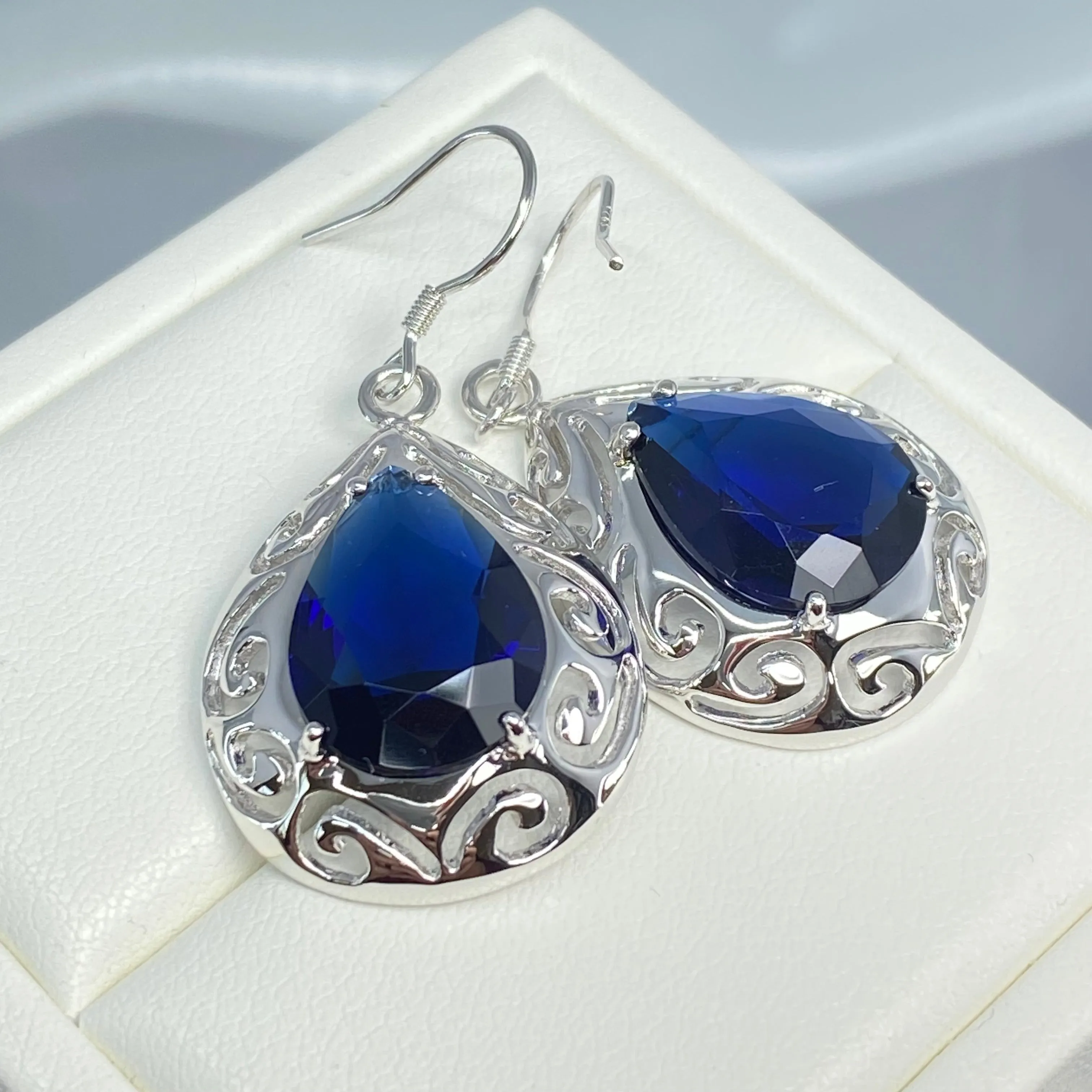 Sapphire Jewelry Ensemble, Simulated Teardrop Gems, Retro Filigree (Earrings & Pendant) #S28