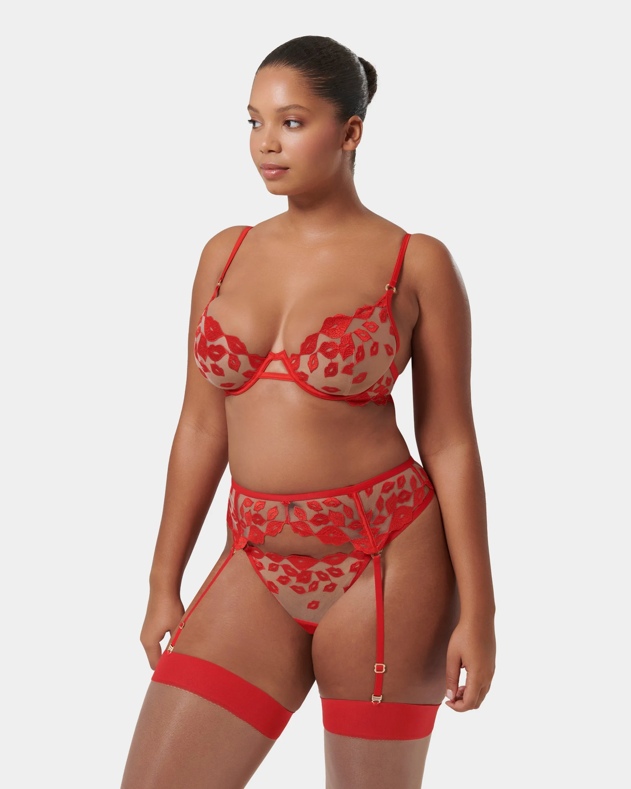 Set: Marian Red/Sheer