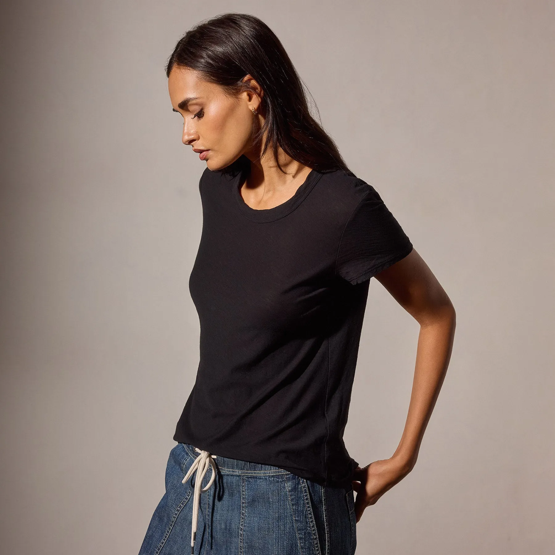 Sheer Slub Crew Neck Tee - Black