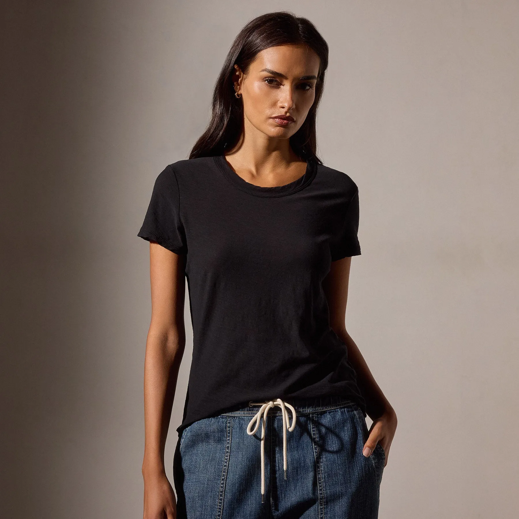 Sheer Slub Crew Neck Tee - Black
