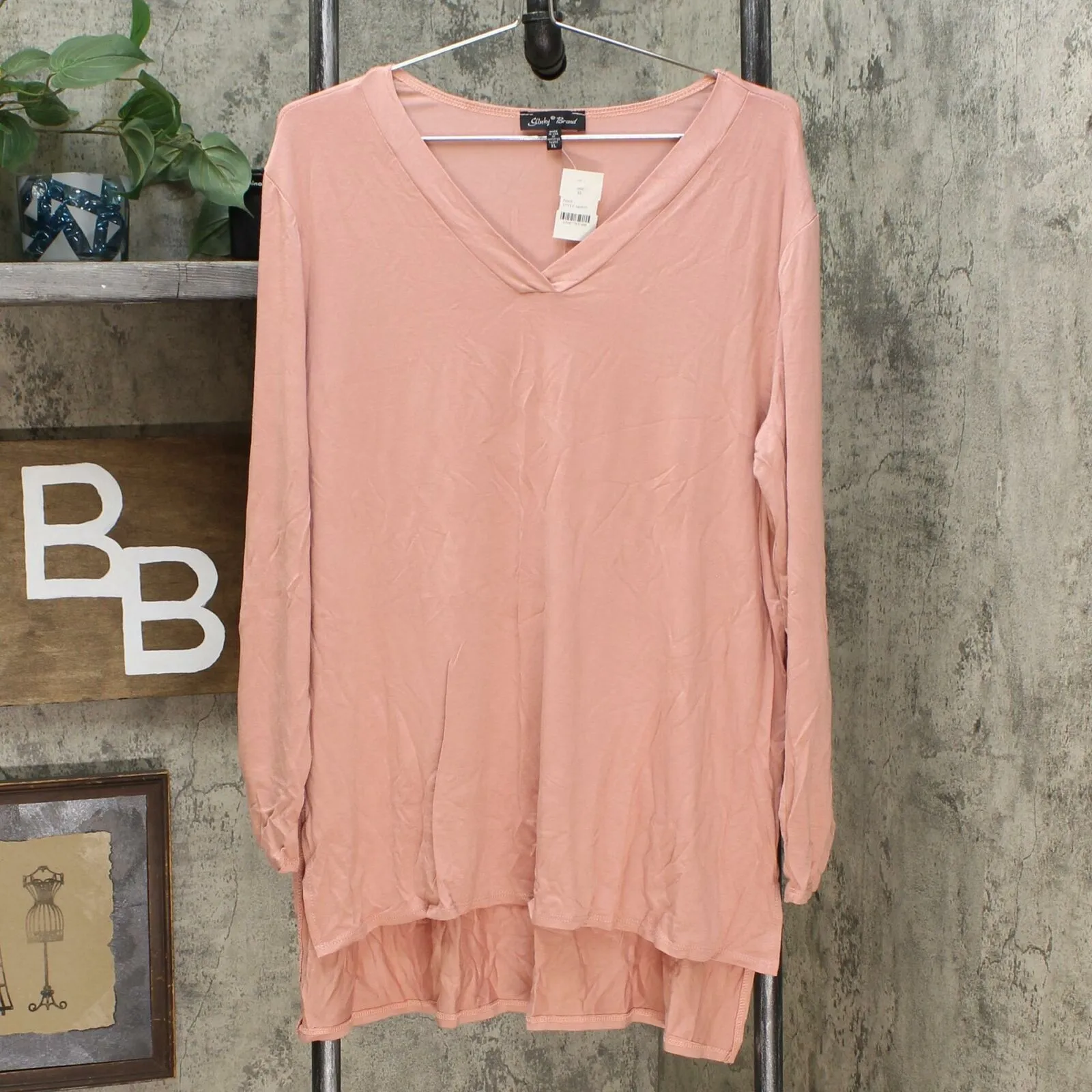 Slinky Brand Women's Ruched-Sleeve V-Neck Tunic With Step Hem