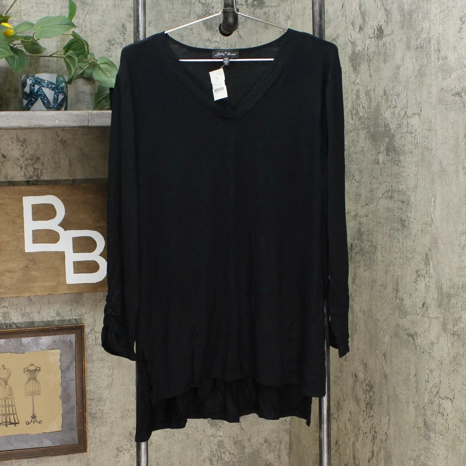 Slinky Brand Women's Ruched-Sleeve V-Neck Tunic With Step Hem