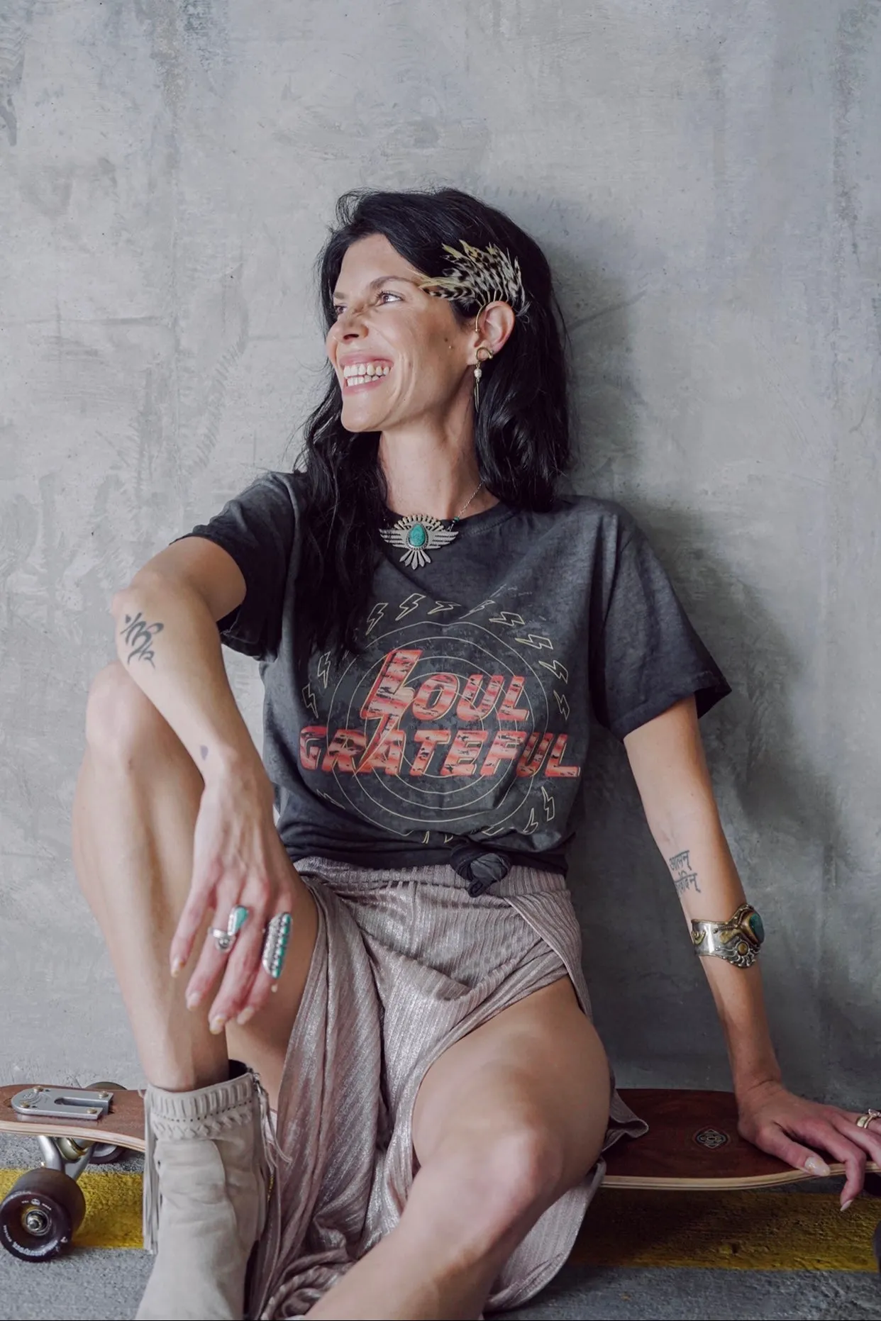 Soul Grateful Vintage Bolt Tee
