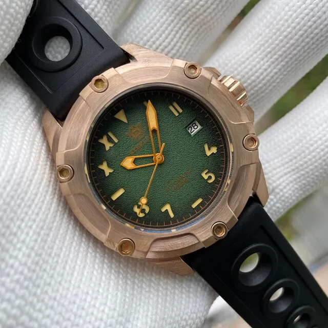 Steeldive SD1943S Solid Bronze Screws Design Watch