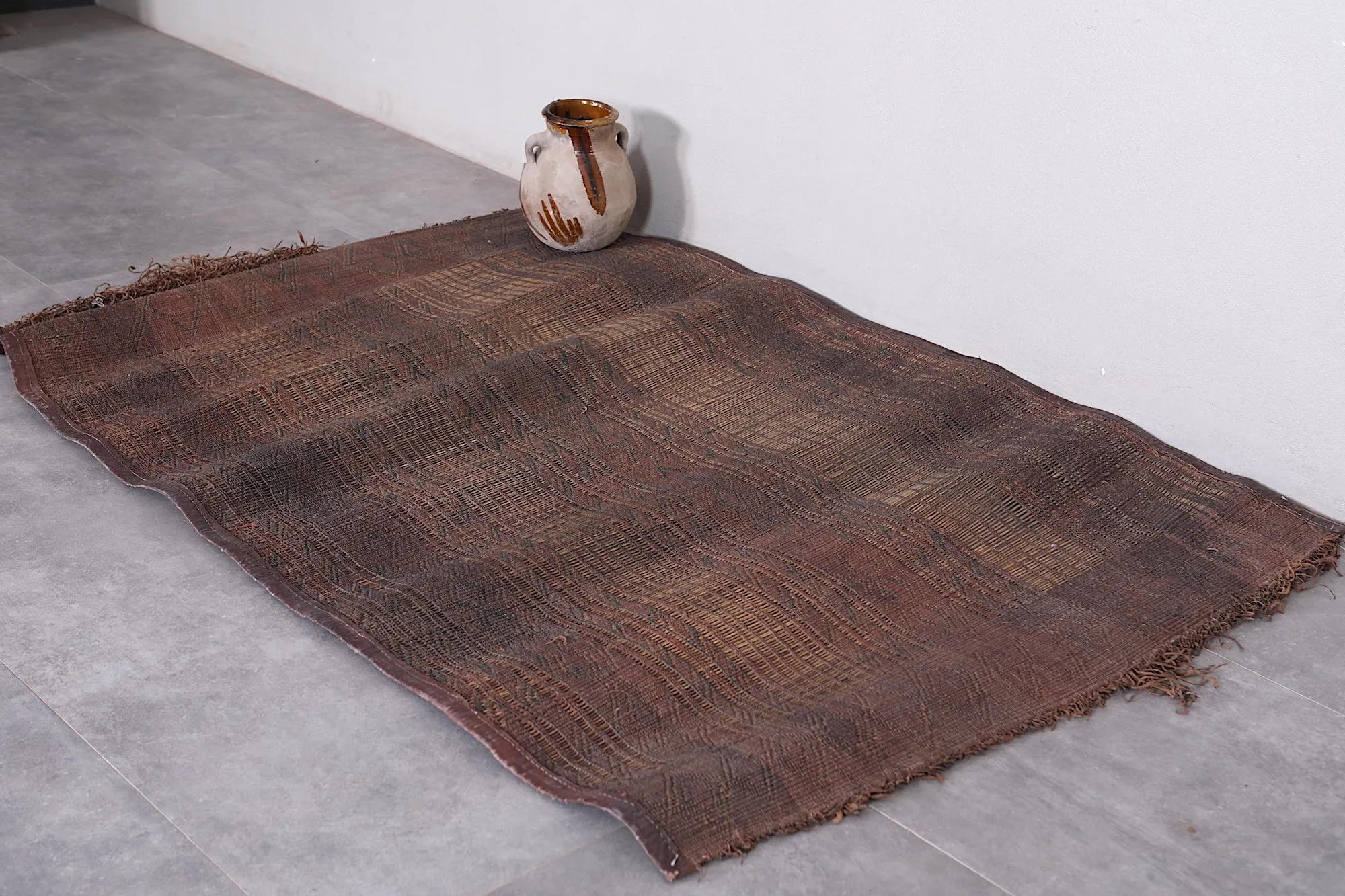 Vintage handmade tuareg rug 4.4 X 6.1 Feet