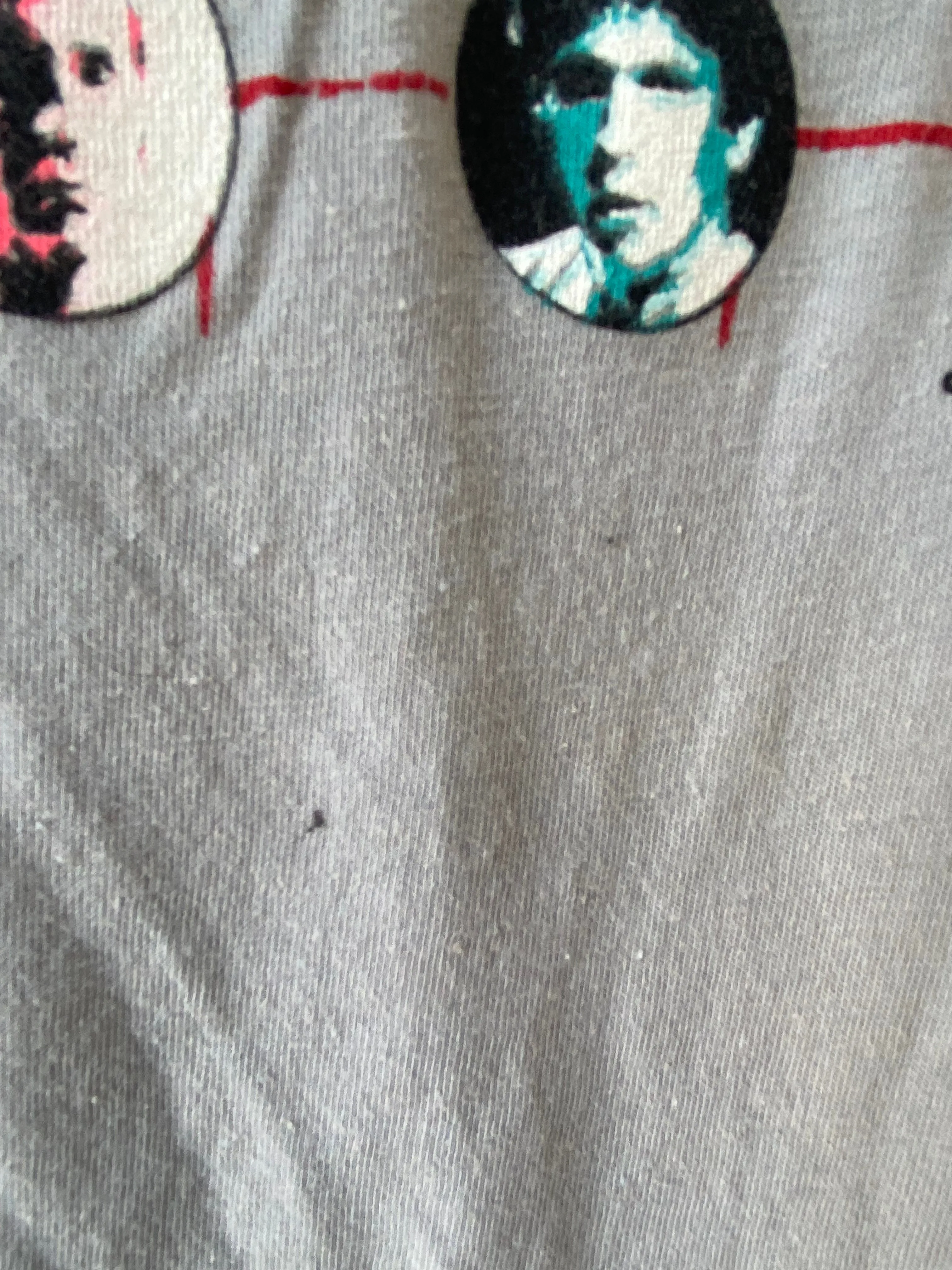 Vintage Heart Passionworks Circle Tee